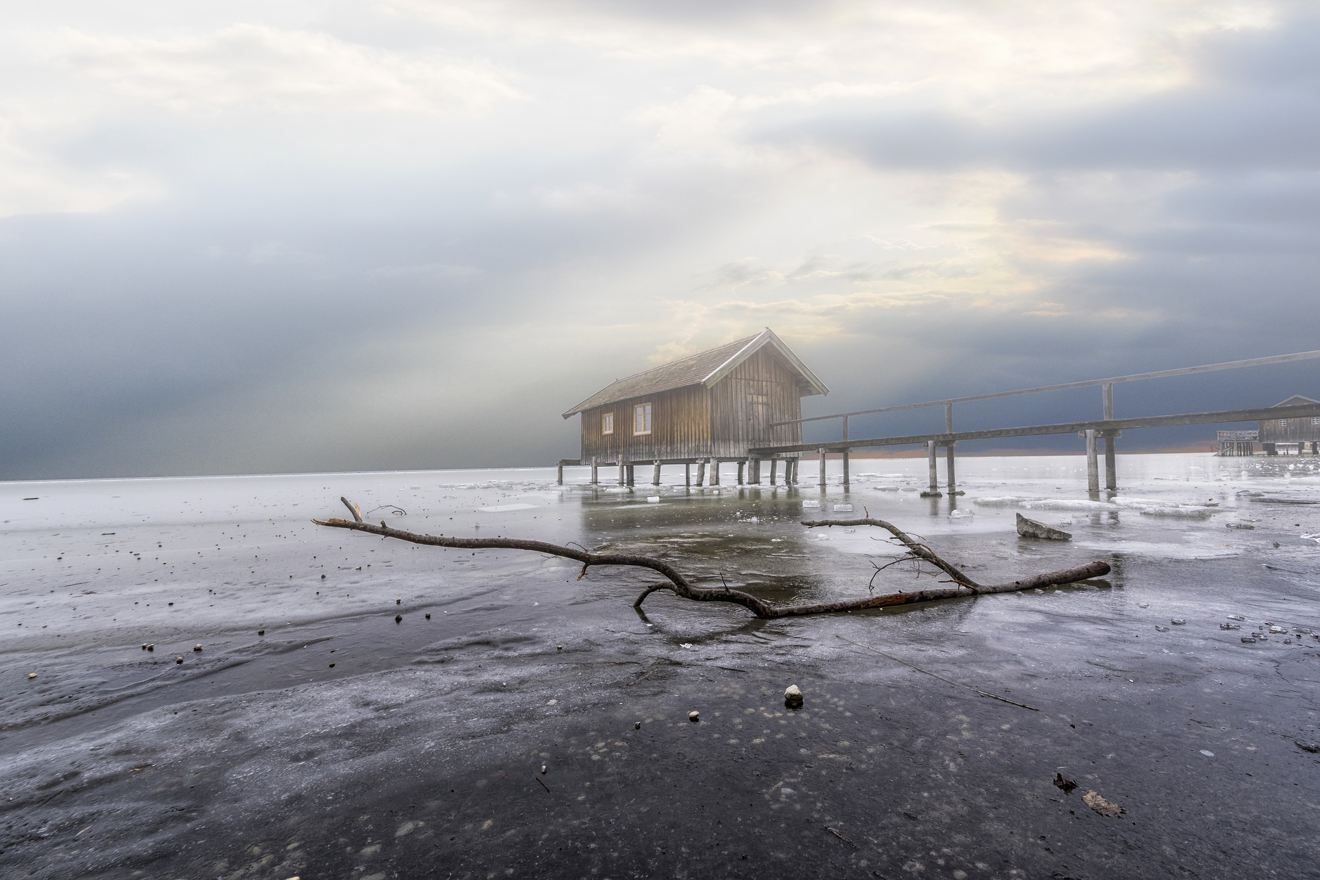 ammersee-2082377_1920.jpg